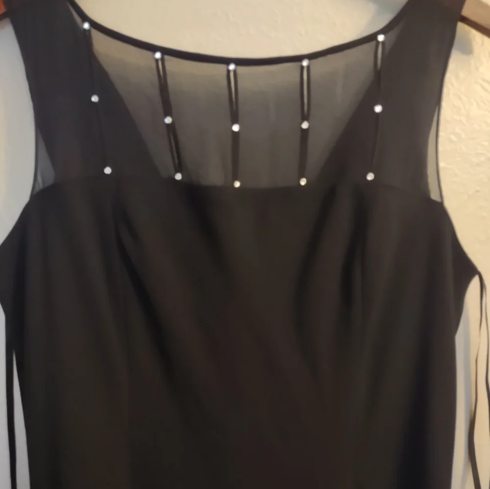 Evan-Picone Black Rhinestone Embellished Drape Back Dress Size 16 - Picture 4 of 16